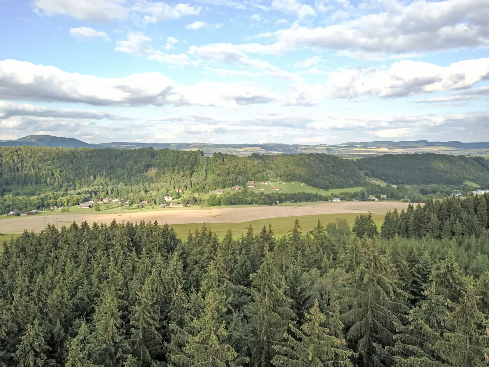 Green Valley Park Stárkov 15 - Buiten