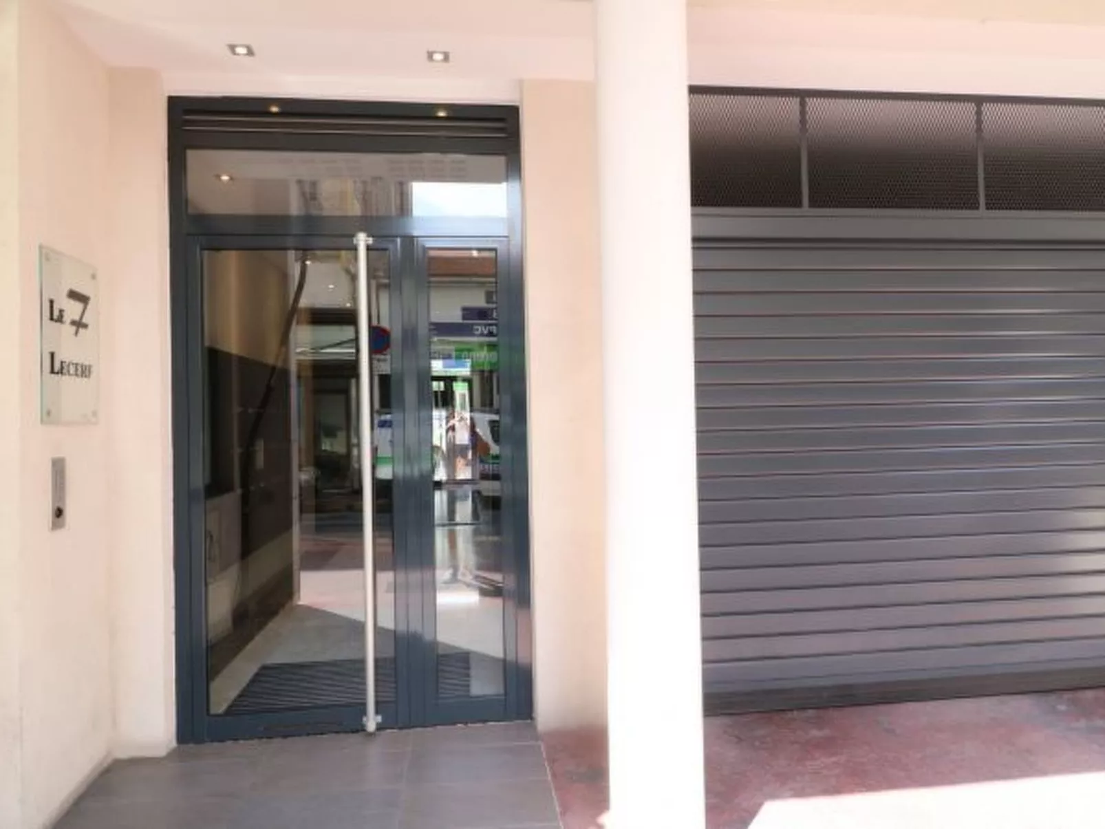 Modern 3 bedroom Lecerf 5 to  the Croisette 411 - Image-tags.info