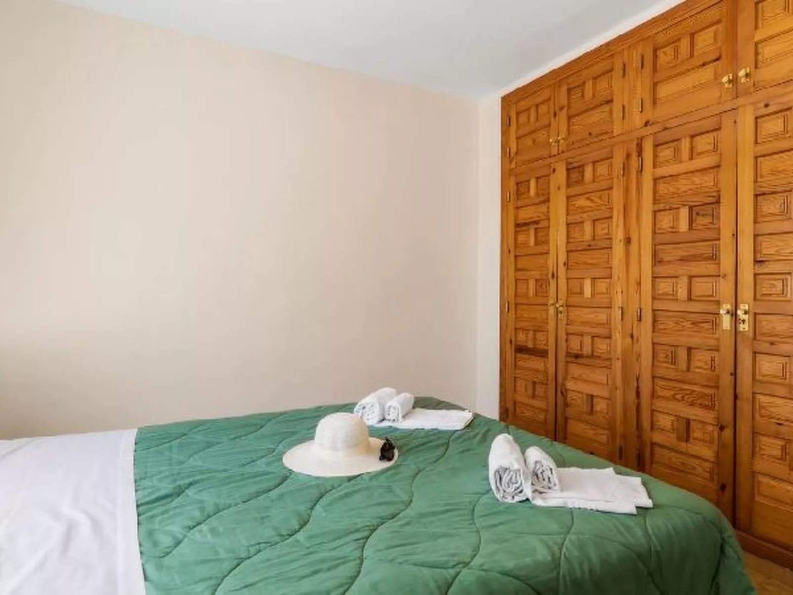 Villa Watsi - PlusHolidays - Image-tags.info