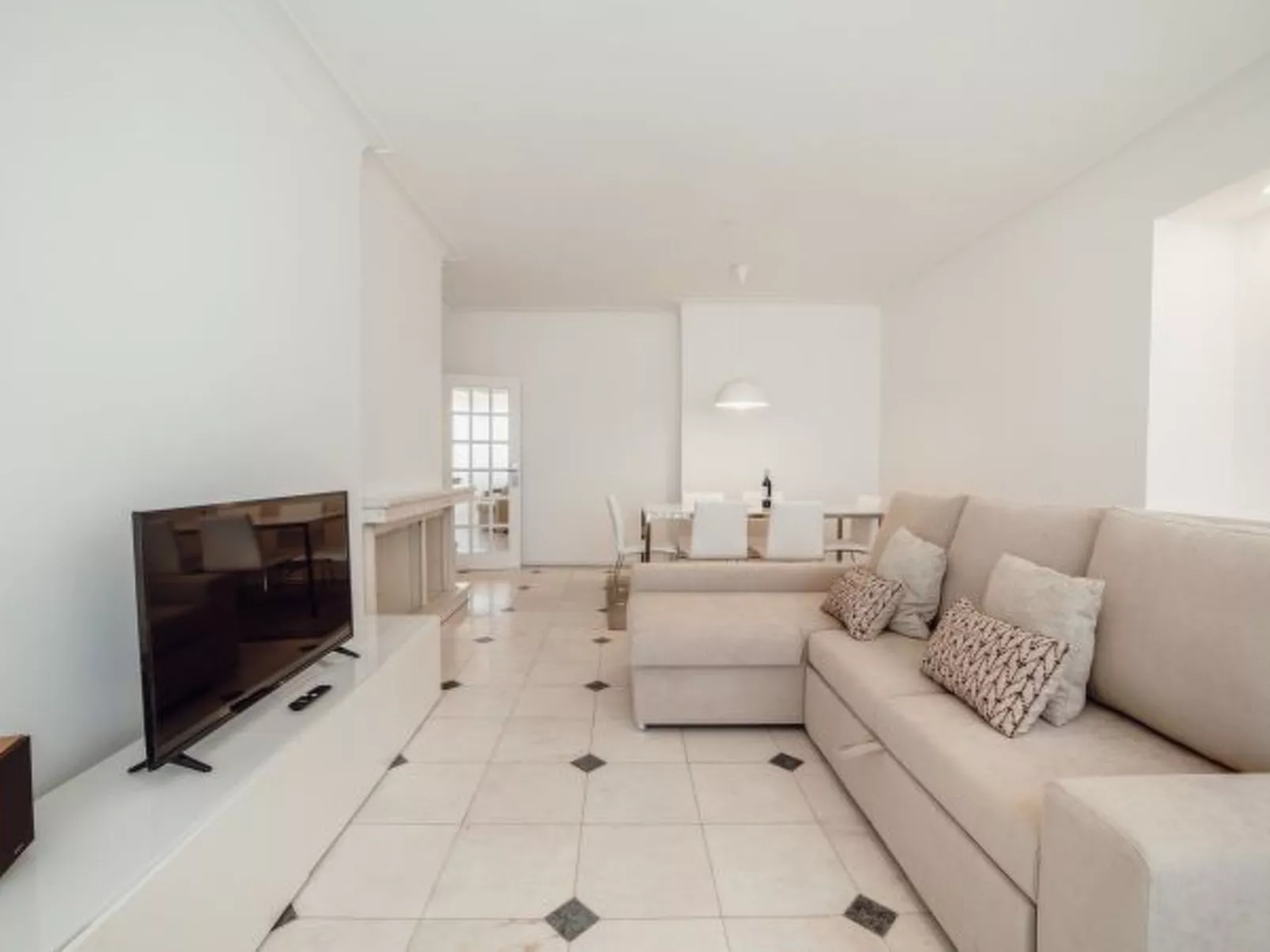 GRAND APARTMENT MERCADO BOM SUCESSO by VACATIONY - Binnen