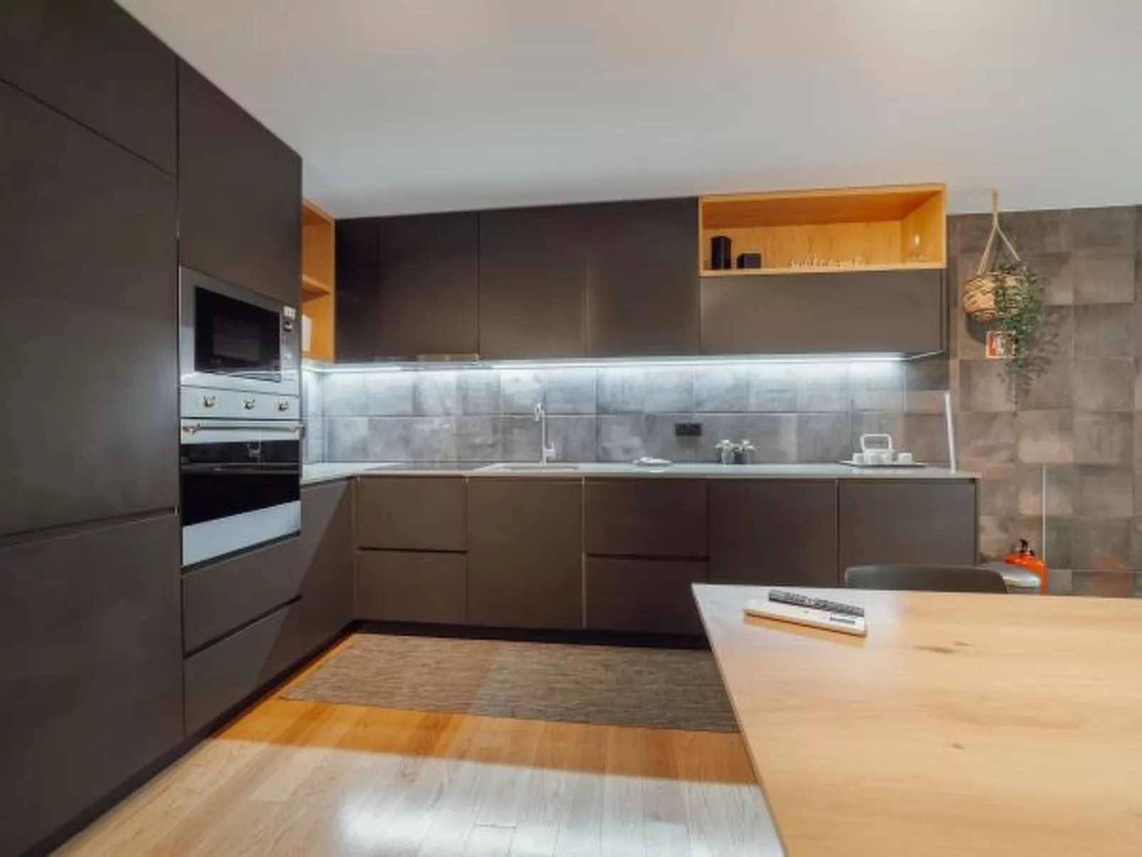 24 AGOSTO AMAZING TRIPLEX by VACATIONY - Binnen