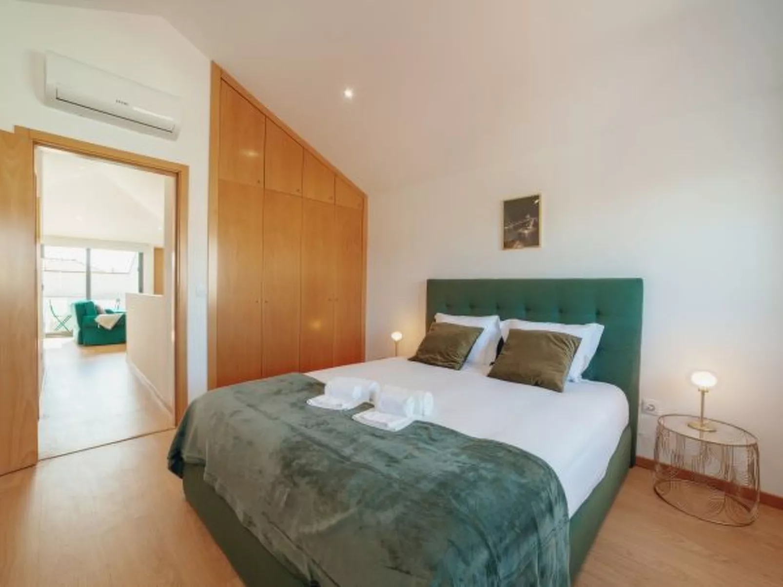 MODERN & STYLISH APARTMENT III by VACATIONY - Binnen