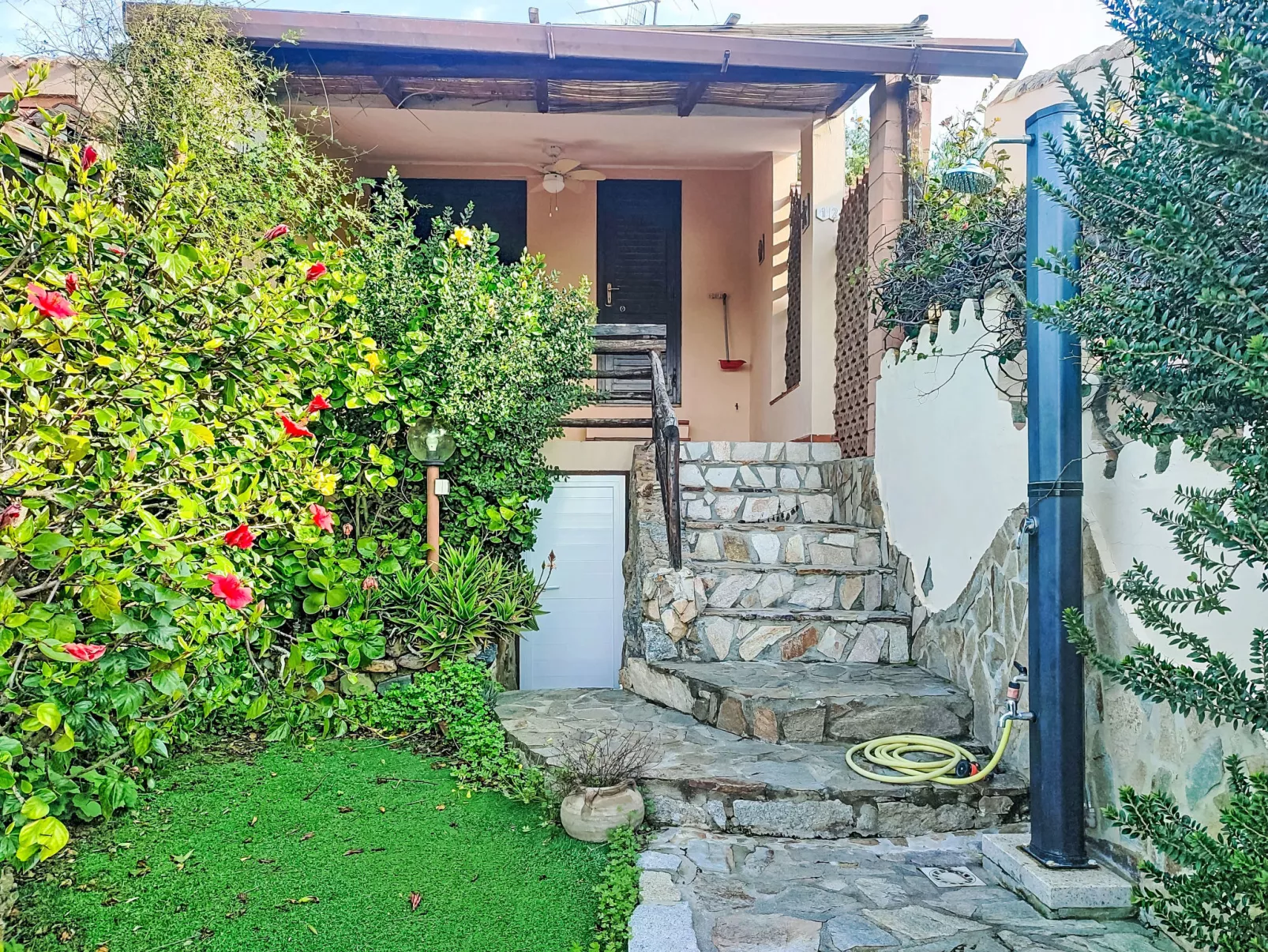 Casetta nel blu - Buiten