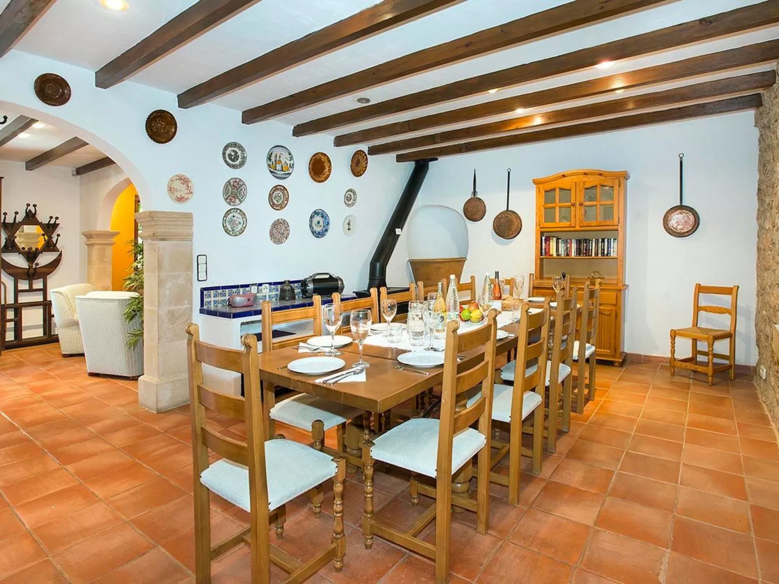 Impresionate Villa para 12 , Cala San Vicente - Binnen