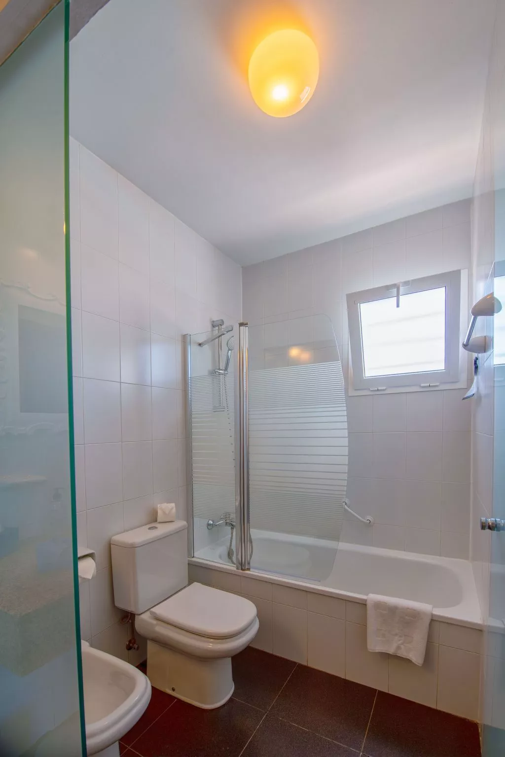 Mit Whirlpool - Binnen