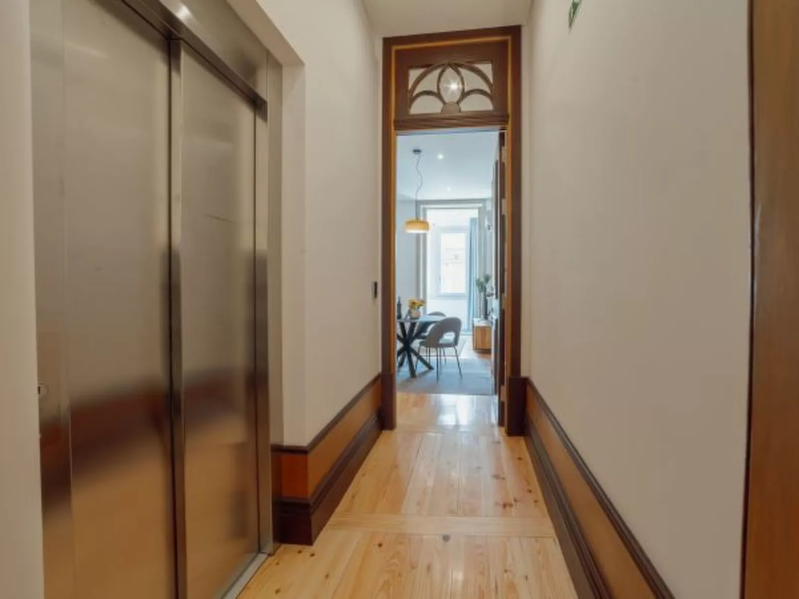 HEART OF PORTO APARTMENT D by VACATIONY - Binnen