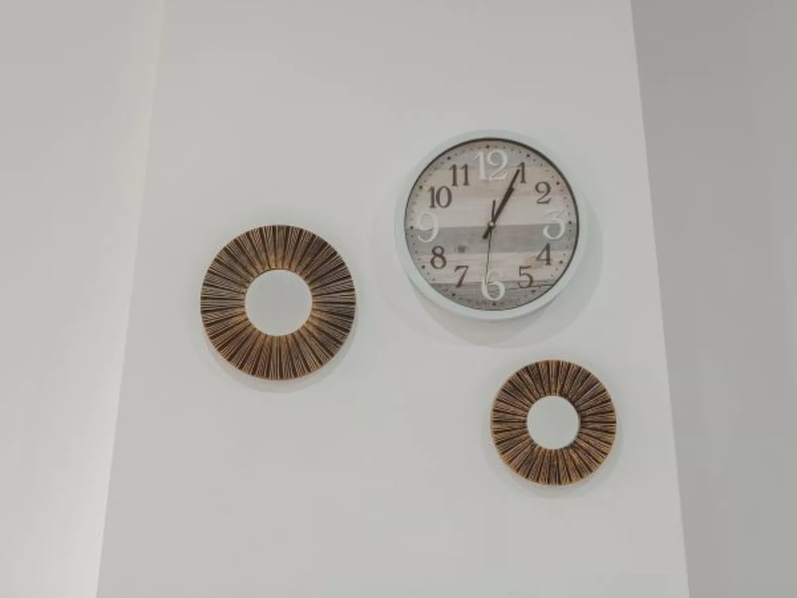 GAIA TERRACE with ELEVATOR by VACATIONY - Binnen