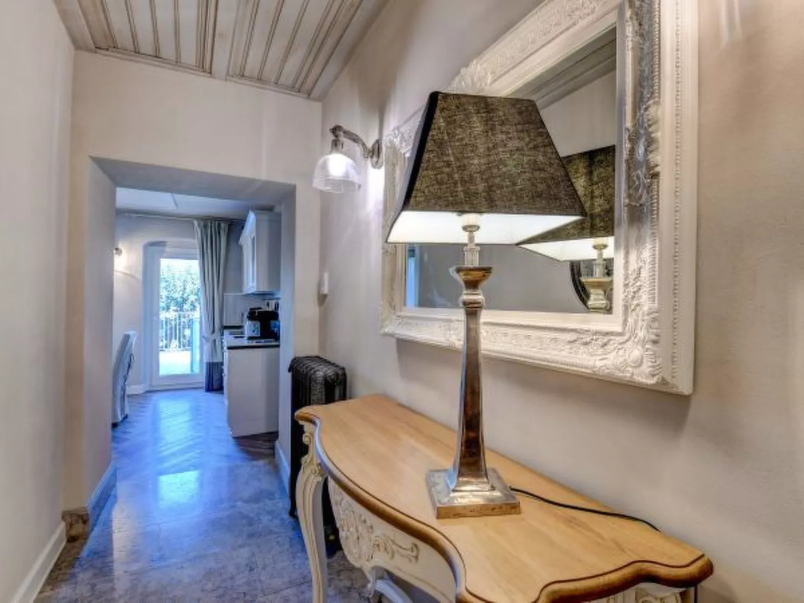 DesenzanoLoft : La Vite Luxury Appartment 2 CIN IT017067C2HOLOZDF9 - Image-tags.info