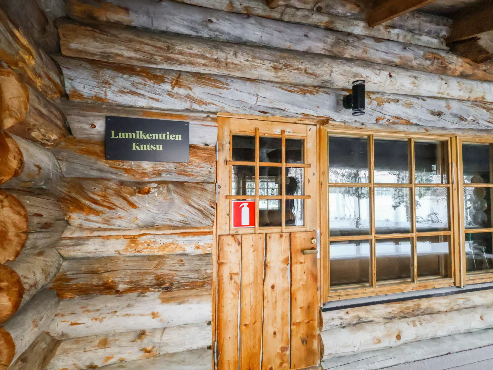 Lumikenttien kutsu - Binnen