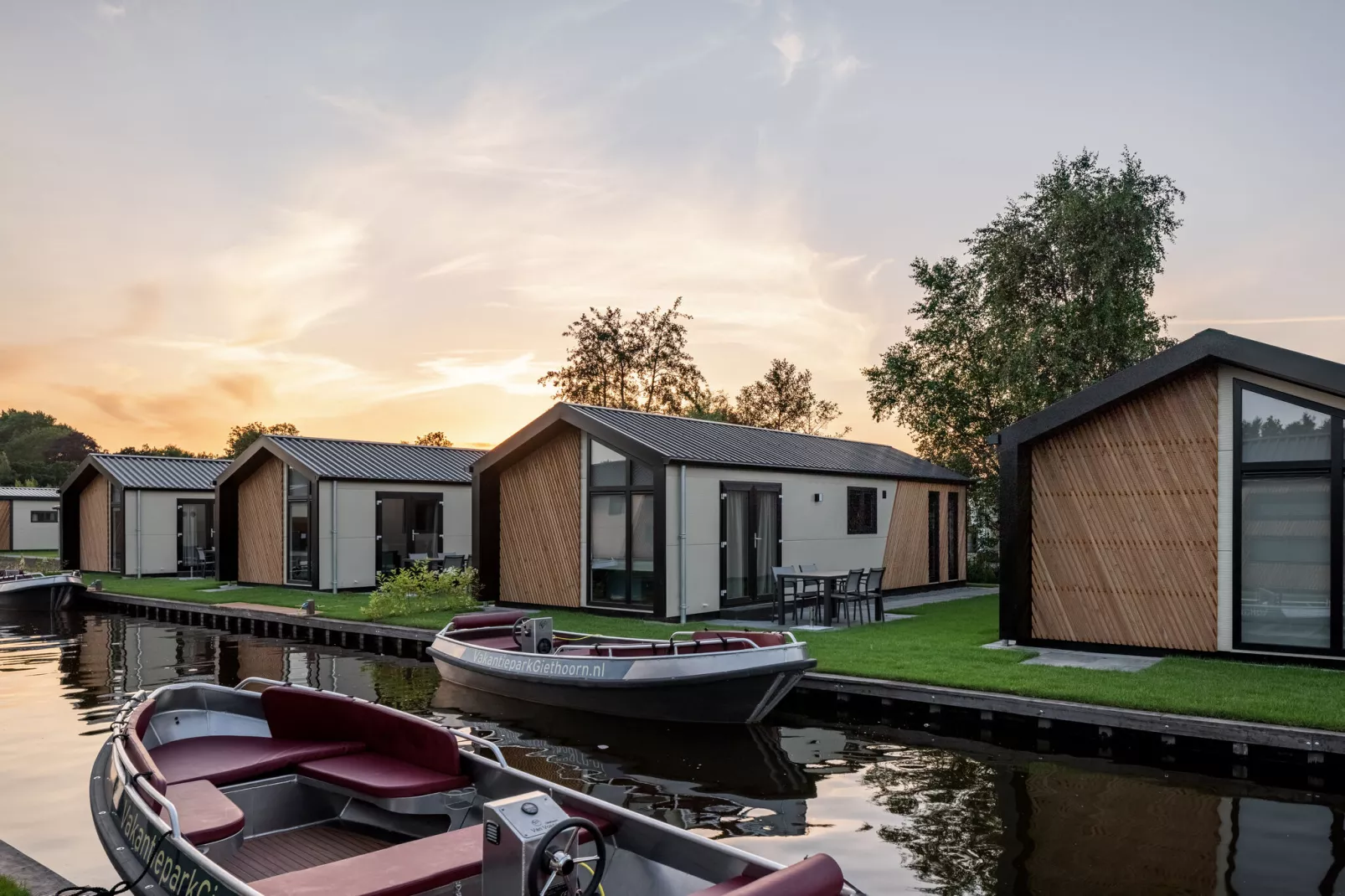 Vakantiepark Giethoorn 10-Parkfaciliteiten