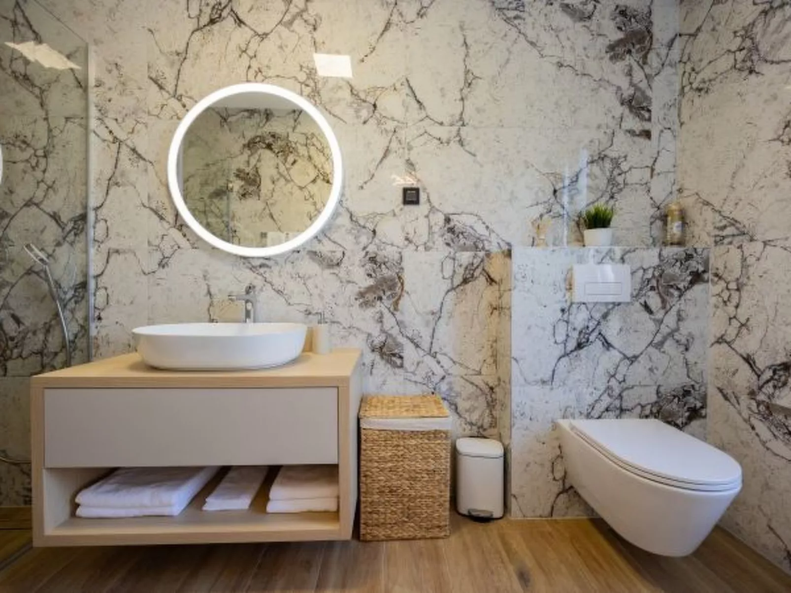 Villa Elena with two pools and spa - Image-tags.info