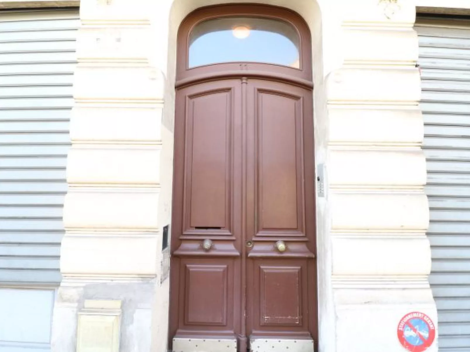 2 bedroom Forville 8 mins to the Palais 328 - Image-tags.info