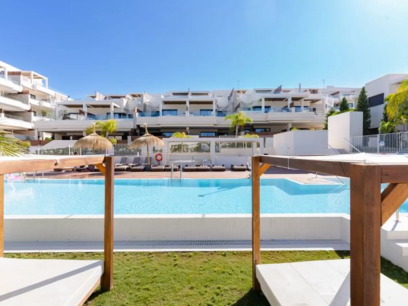 Jardinana - apartment with two bedrooms close to b - Image-tags.info