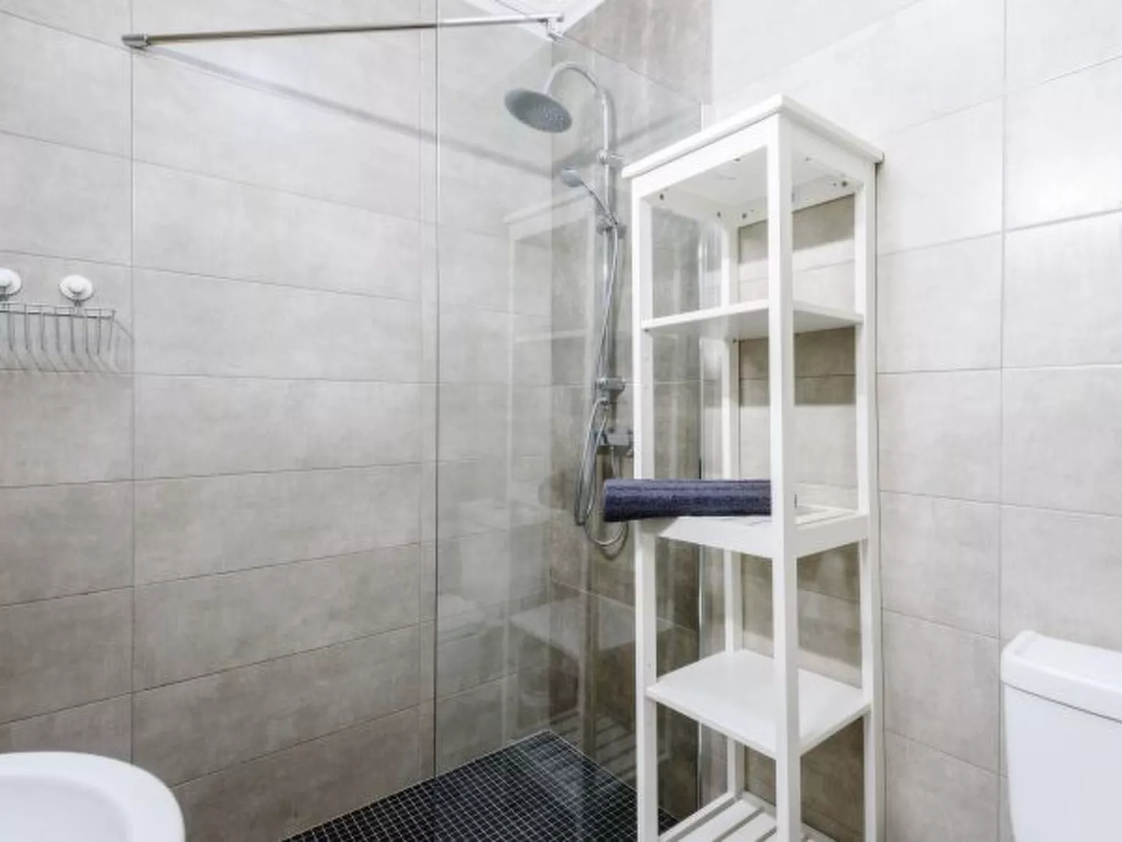 Amazing Apartment in Albufeira - Binnen