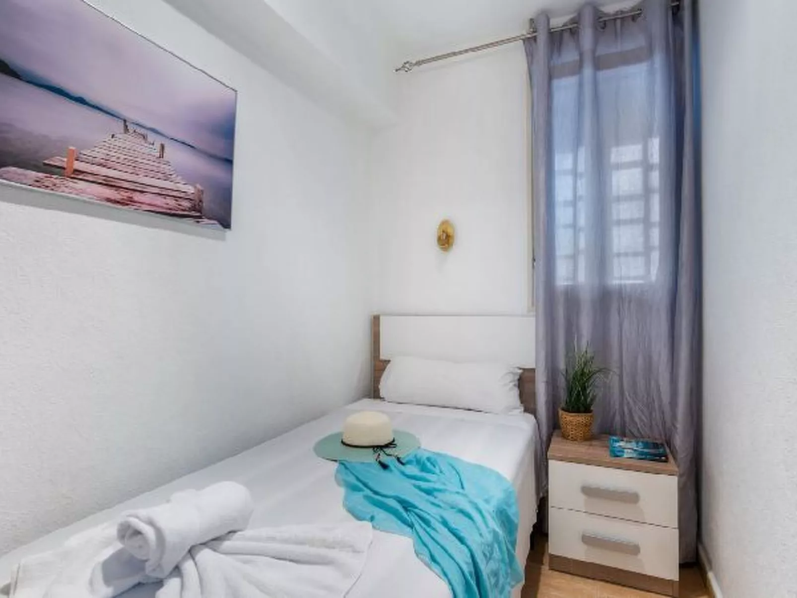 Apartment Penyon - PlusHolidays - Image-tags.info