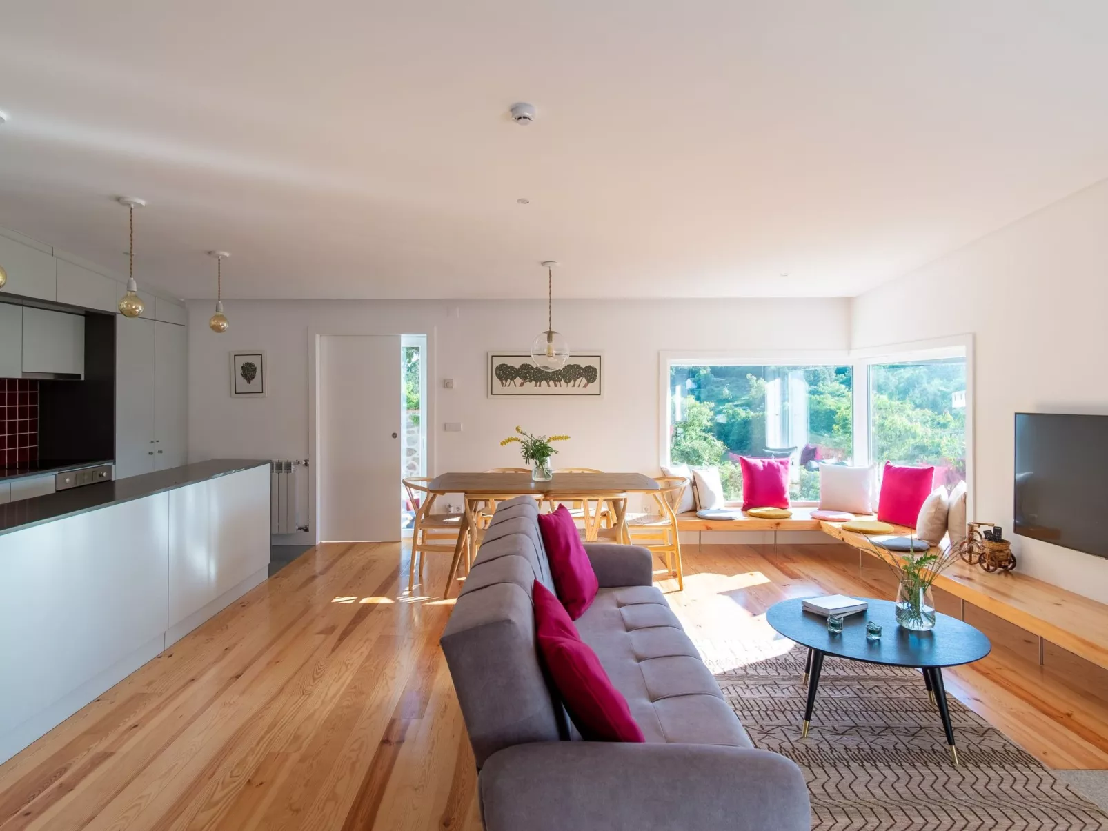 Ganzes Haus in Vila Soeiro Do Chão mit privatem Pool und Blick ins Grüne - Binnen