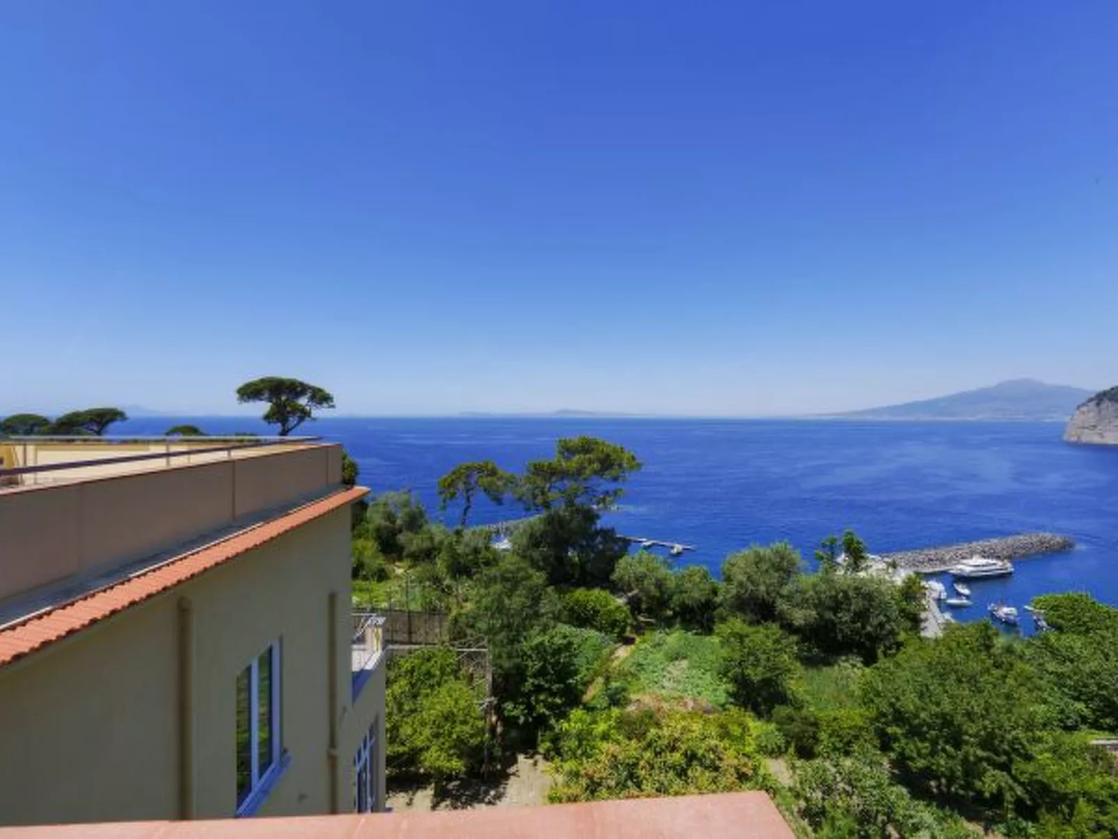 Il terrazzino di Villa Preziosa al Pizzo - Image-tags.info