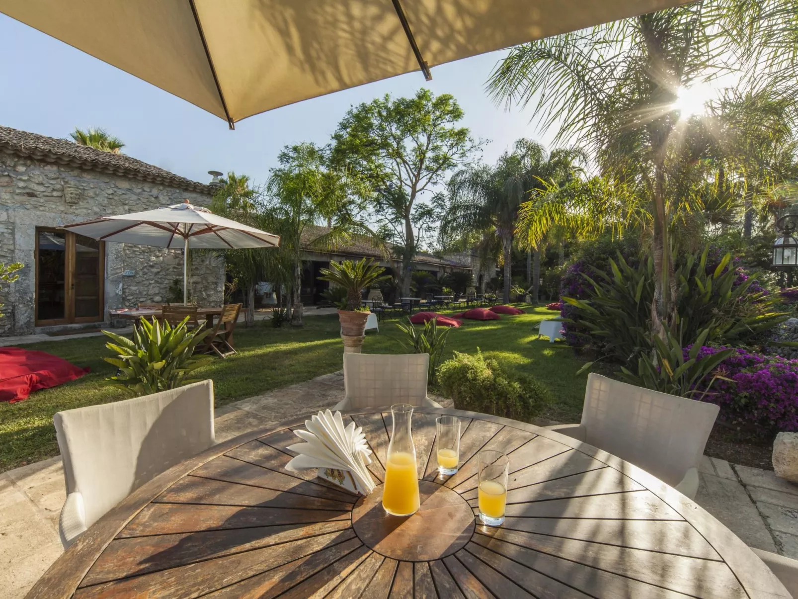 Villa dei Papiri - Superior Zimmer mit möbliertem Garten - Buiten