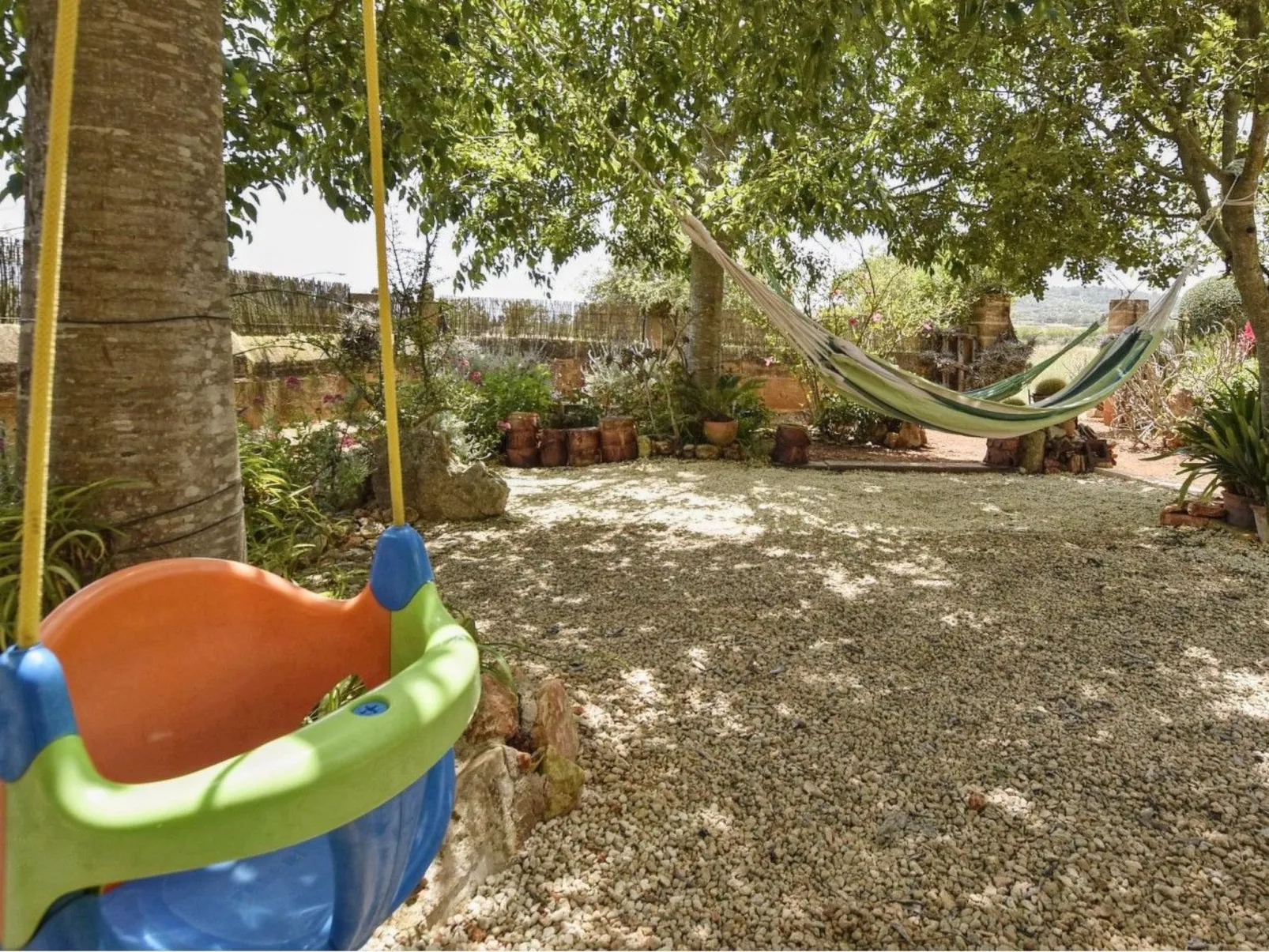 MONTSERRAT  ( SON PERETO ) - Buiten