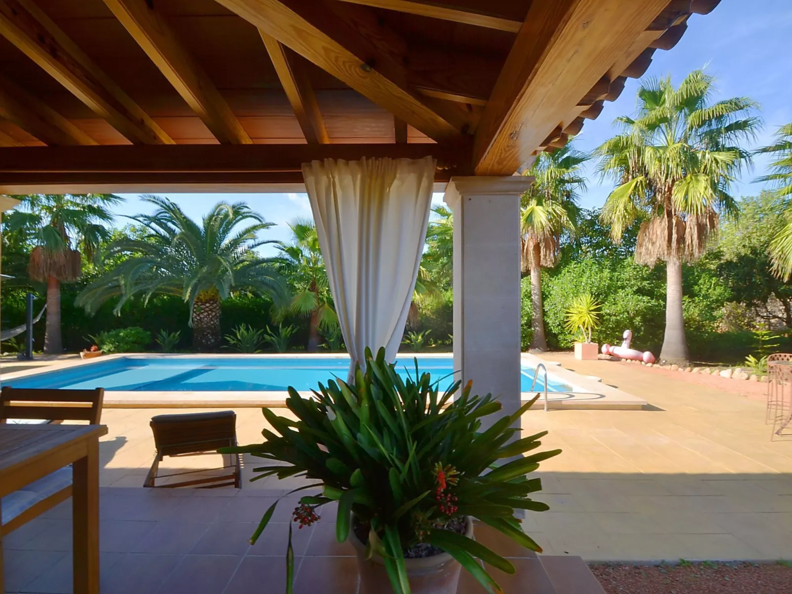 Wunderschön restauriertes Landhaus - Buiten