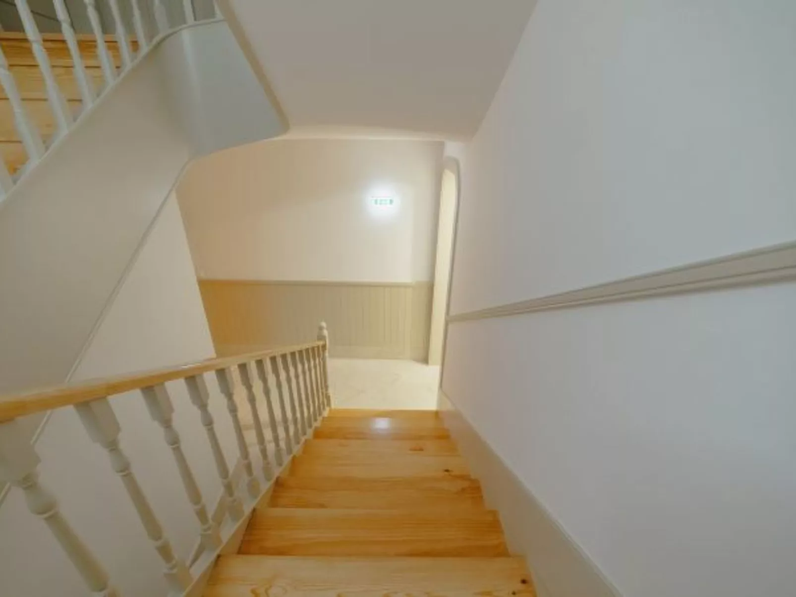 LEGACY OPORTO DESIGN APARTMENT G by VACATIONY - Binnen