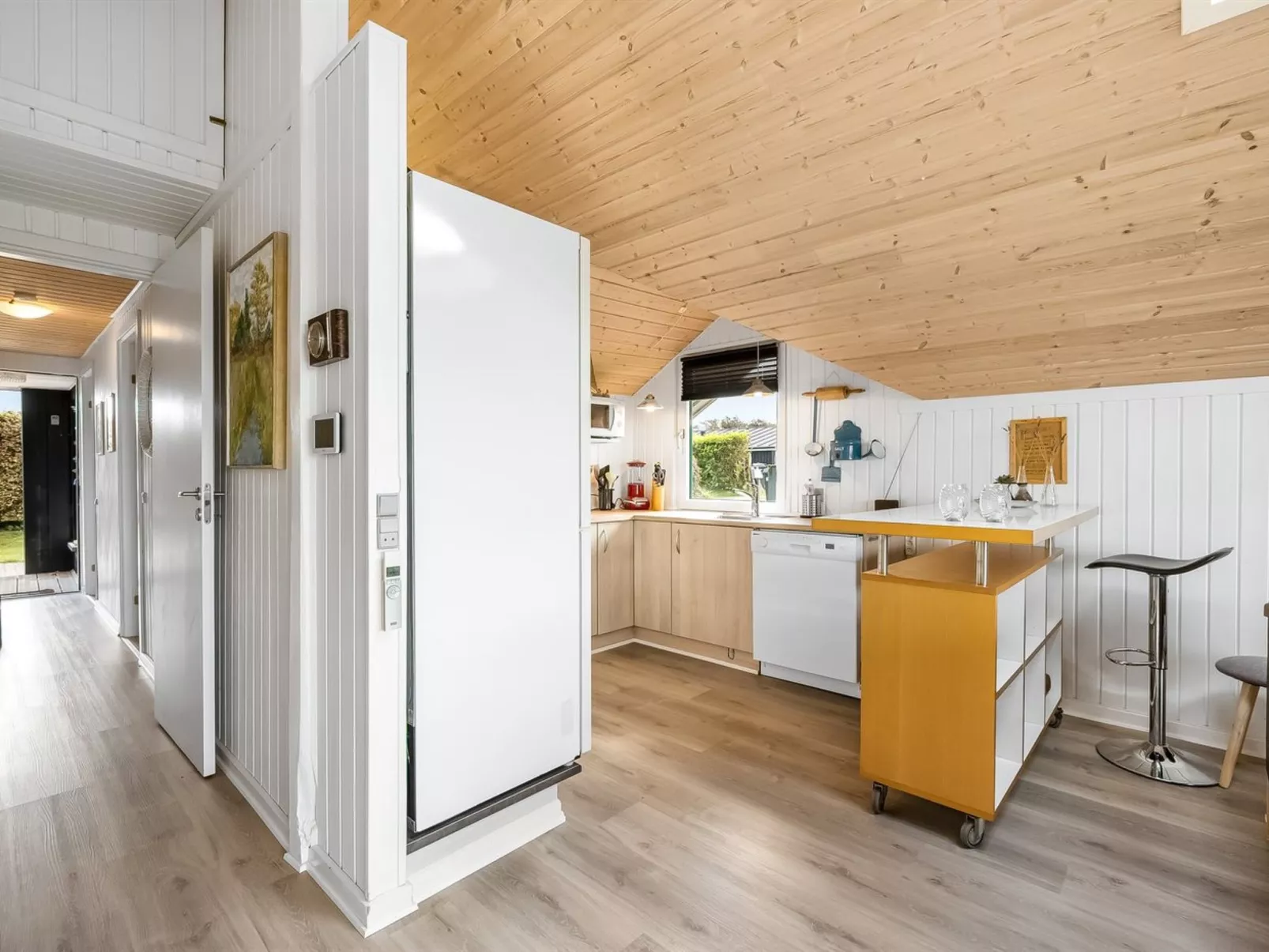 "Naninja" - 300m to the fjord - Binnen