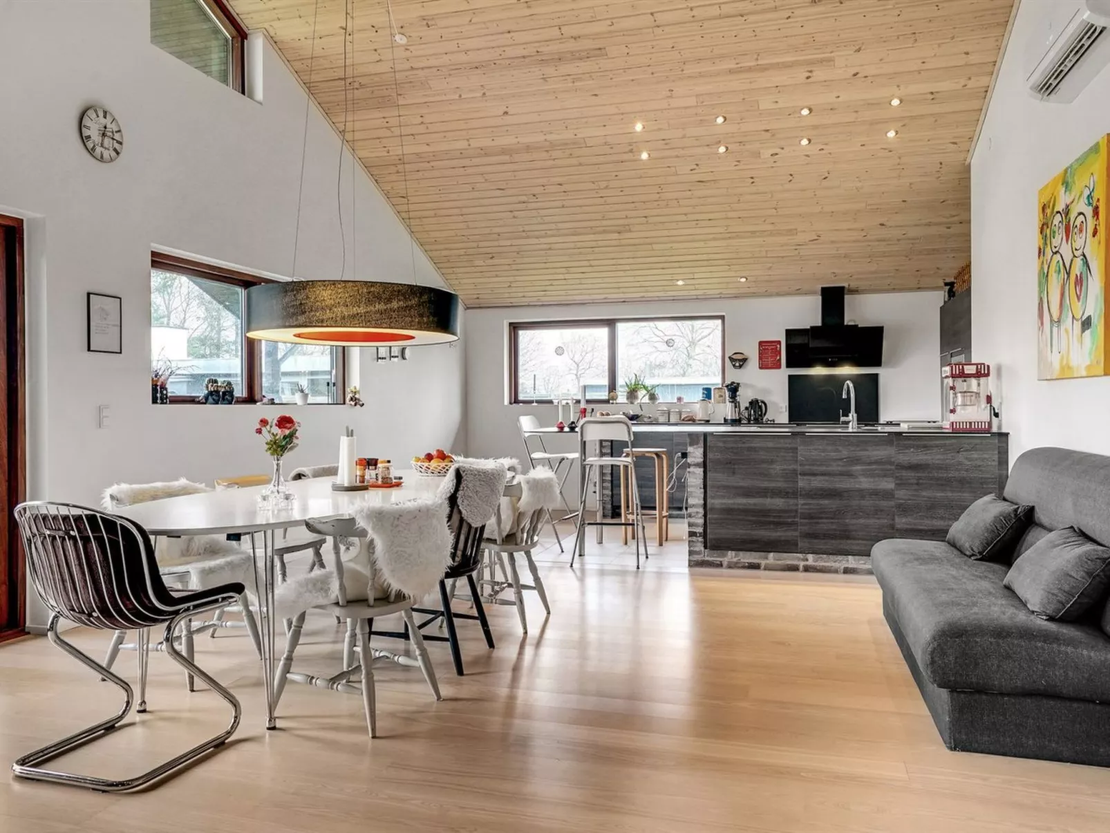 "Orm" - 550m to the fjord - Binnen