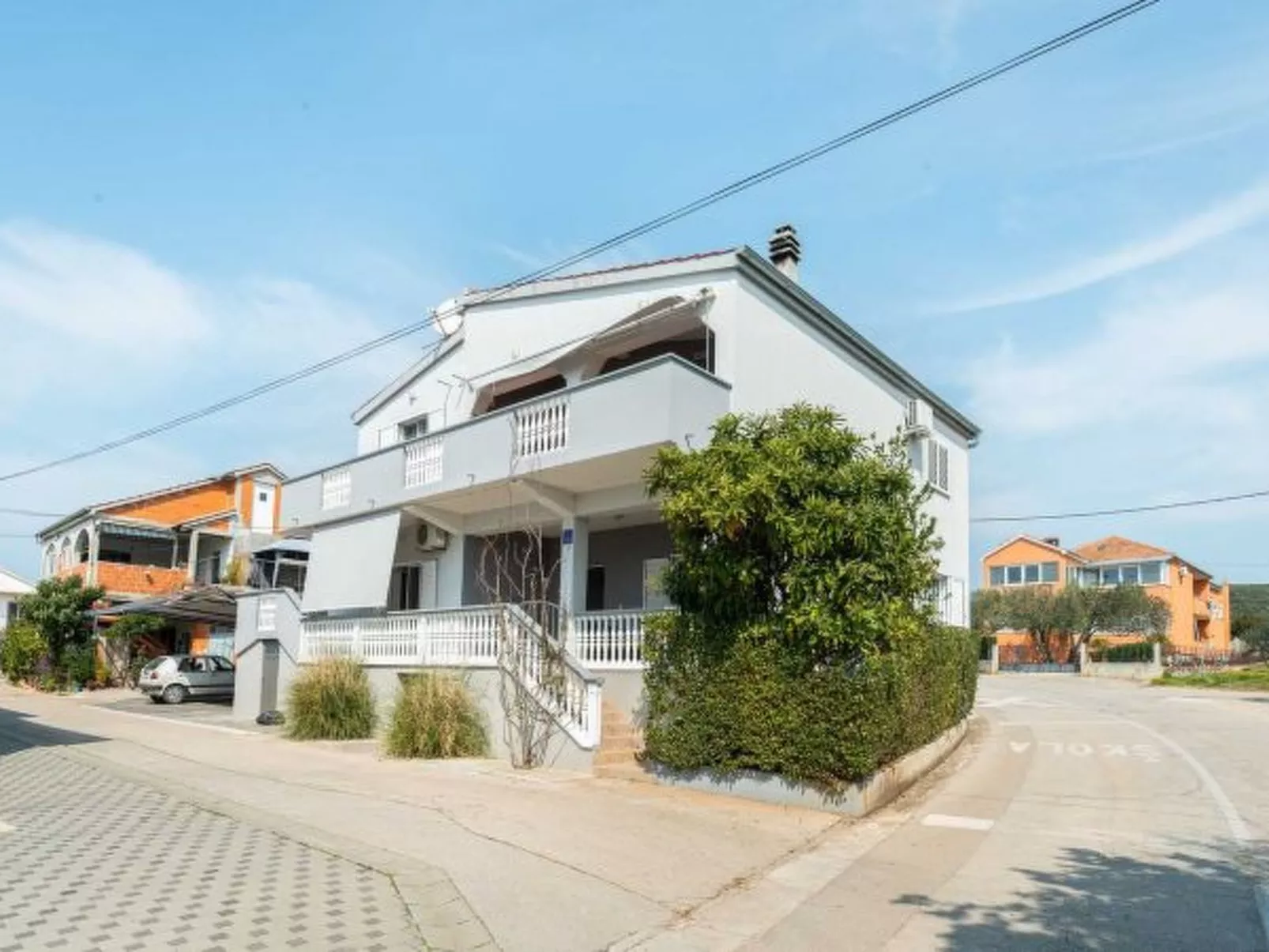 Holiday house Bianca with pool - Image-tags.info