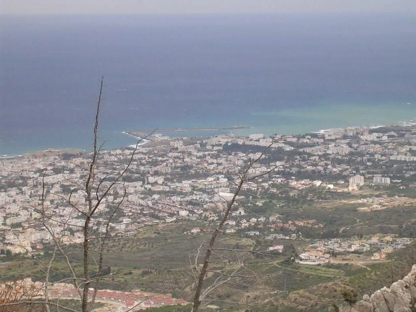 Ferienvilla mit Blick auf das Wasser - Buiten