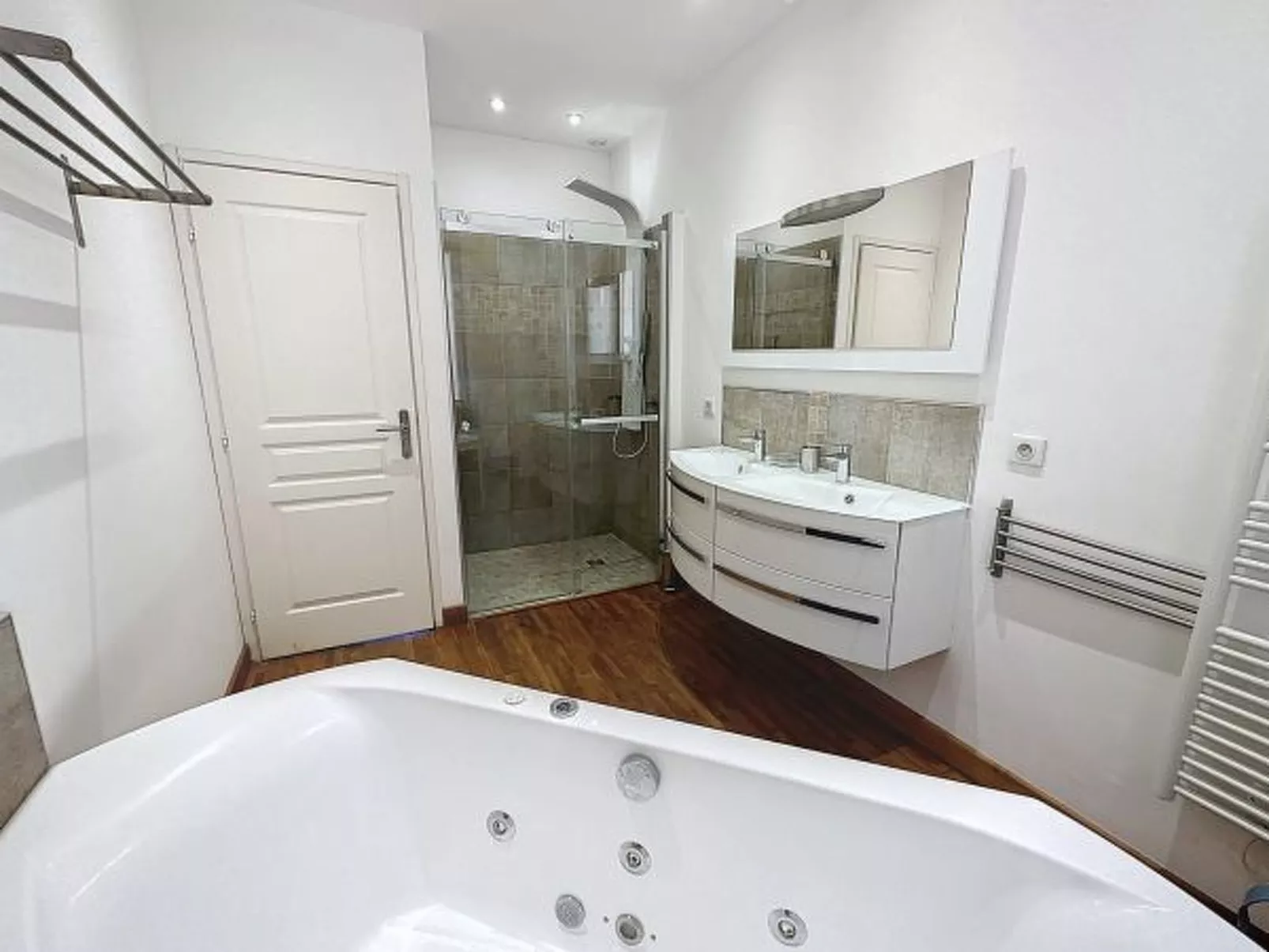 1 bedroom, fantastic view on the port. 269 - Image-tags.info