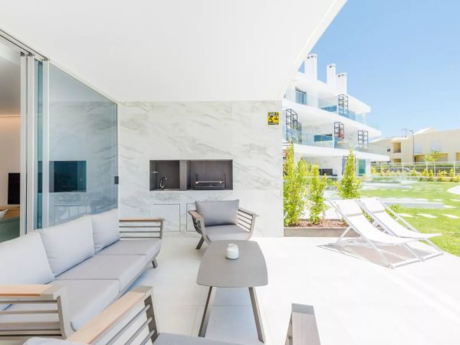 Lakes 24 at Praia da Falesia Vilamoura - Binnen