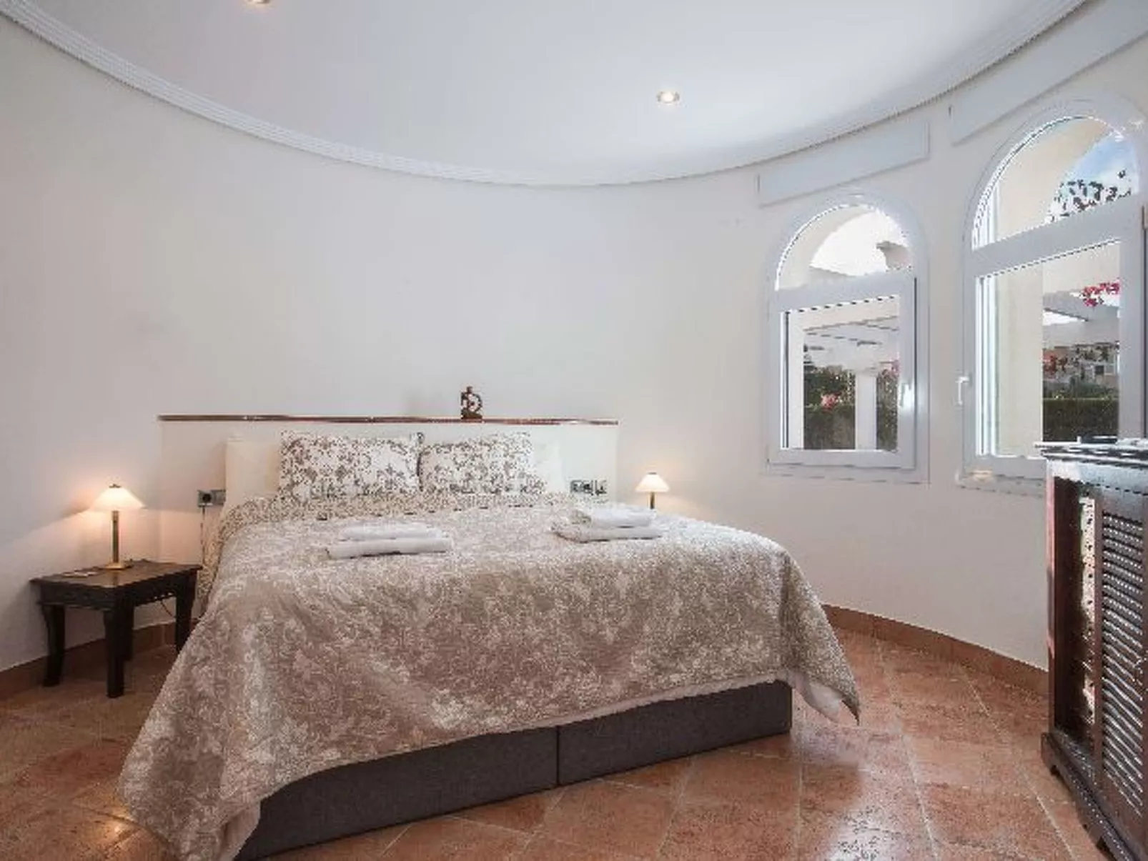 Villa Yoko - PlusHolidays - Image-tags.info