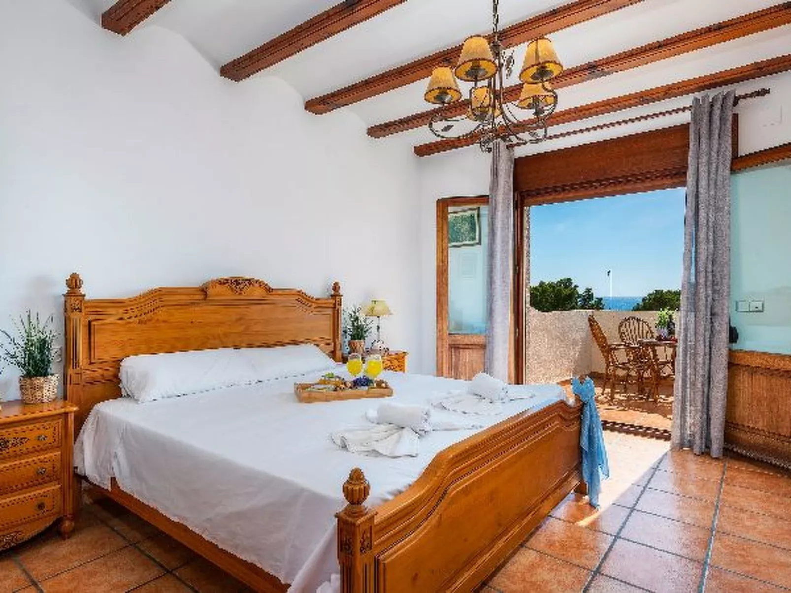 Villa Diego - PlusHolidays - Image-tags.info