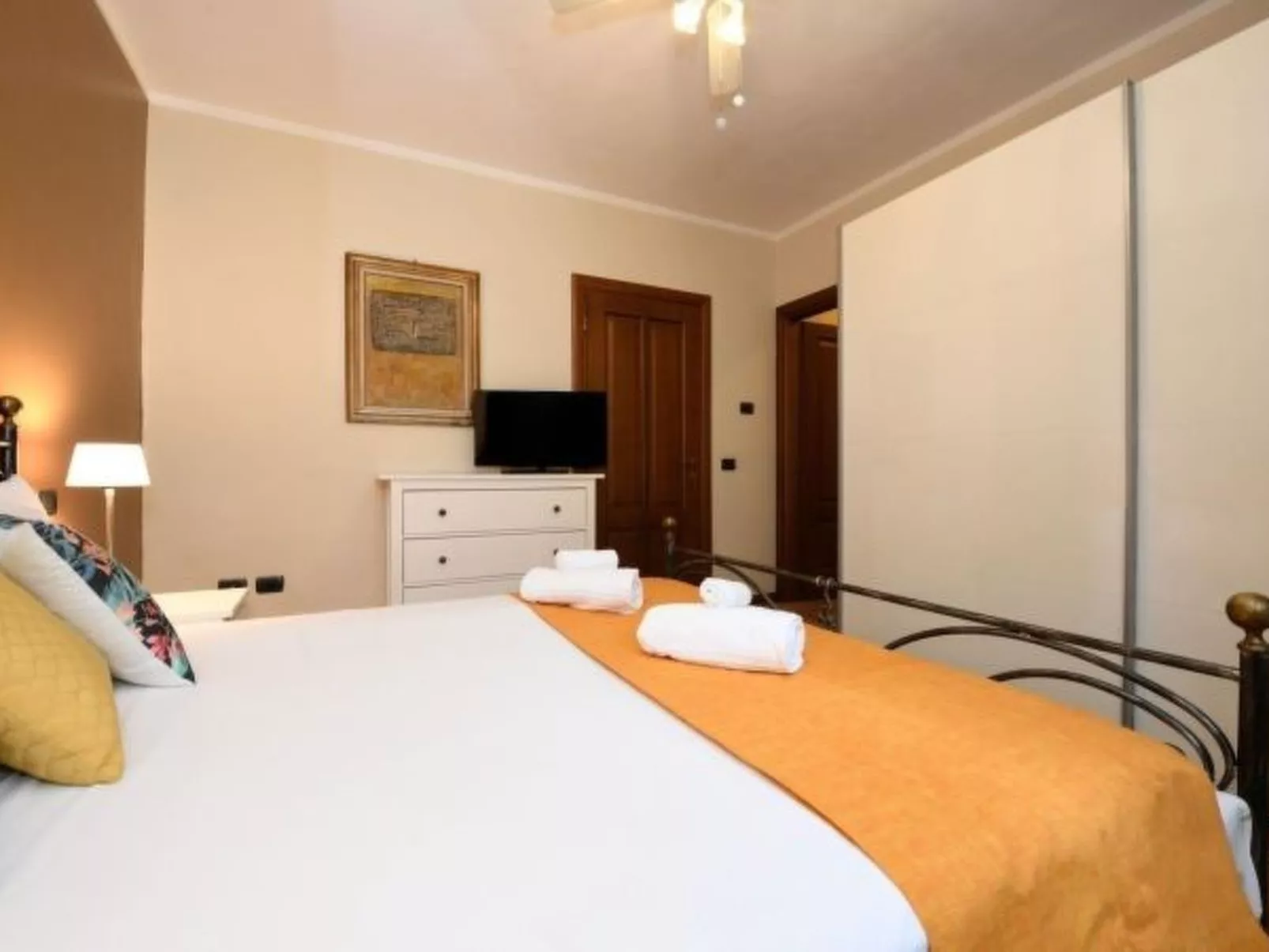 Desenzanoloft Garden and Pool - Image-tags.info