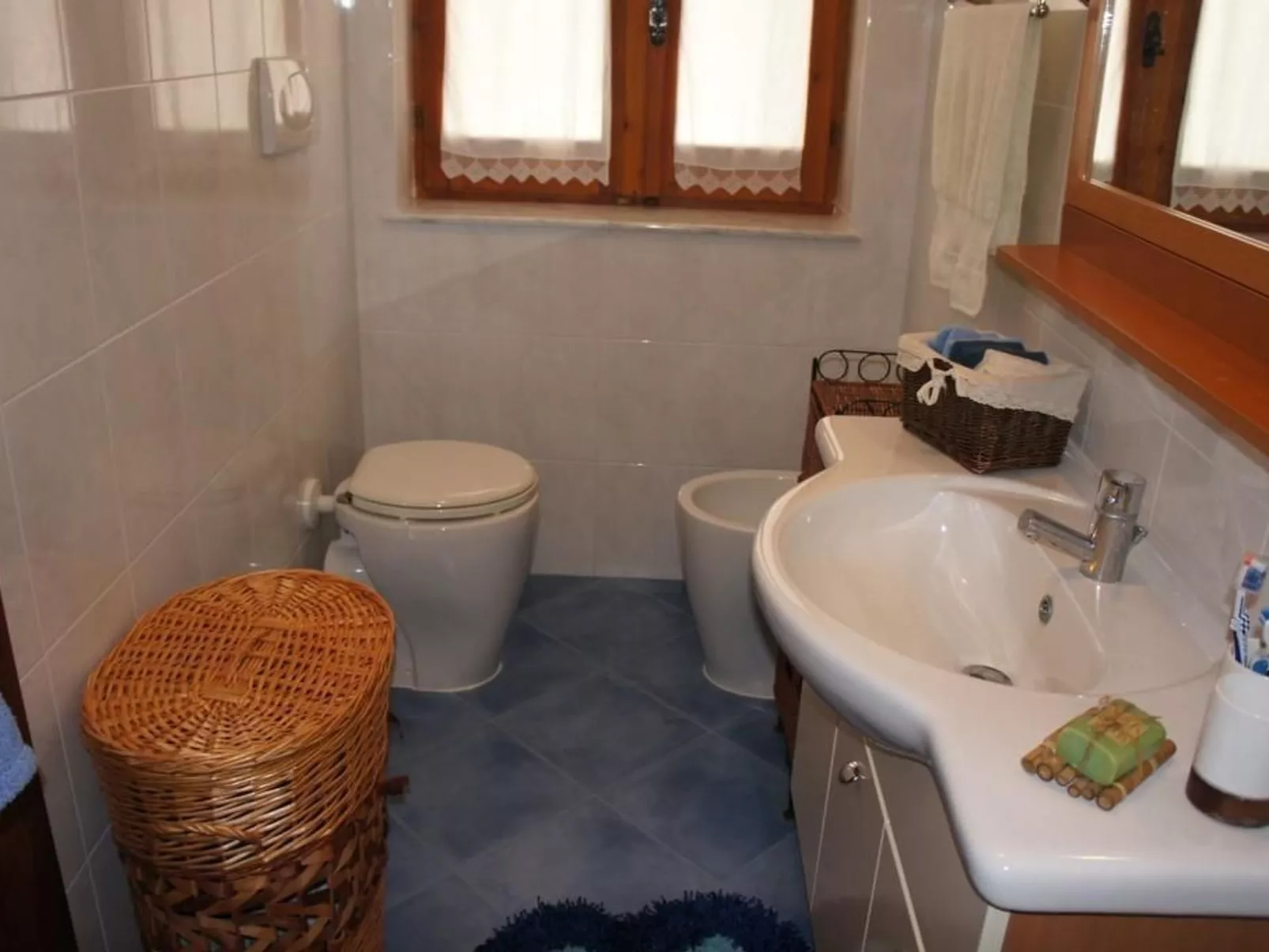 Haus in Calasetta mit Grill und Garten - Binnen