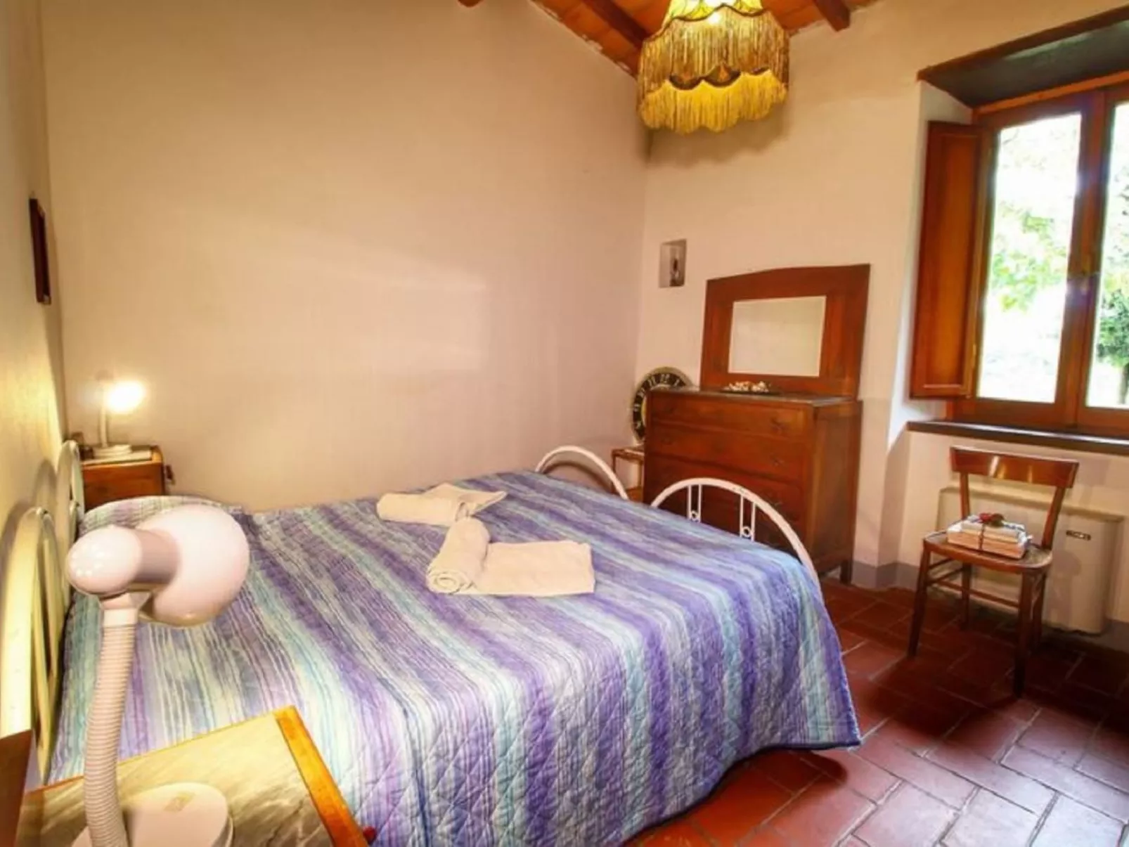 Le Corniole mit Pool, Jacuzzi und Grill - Image-tags.info