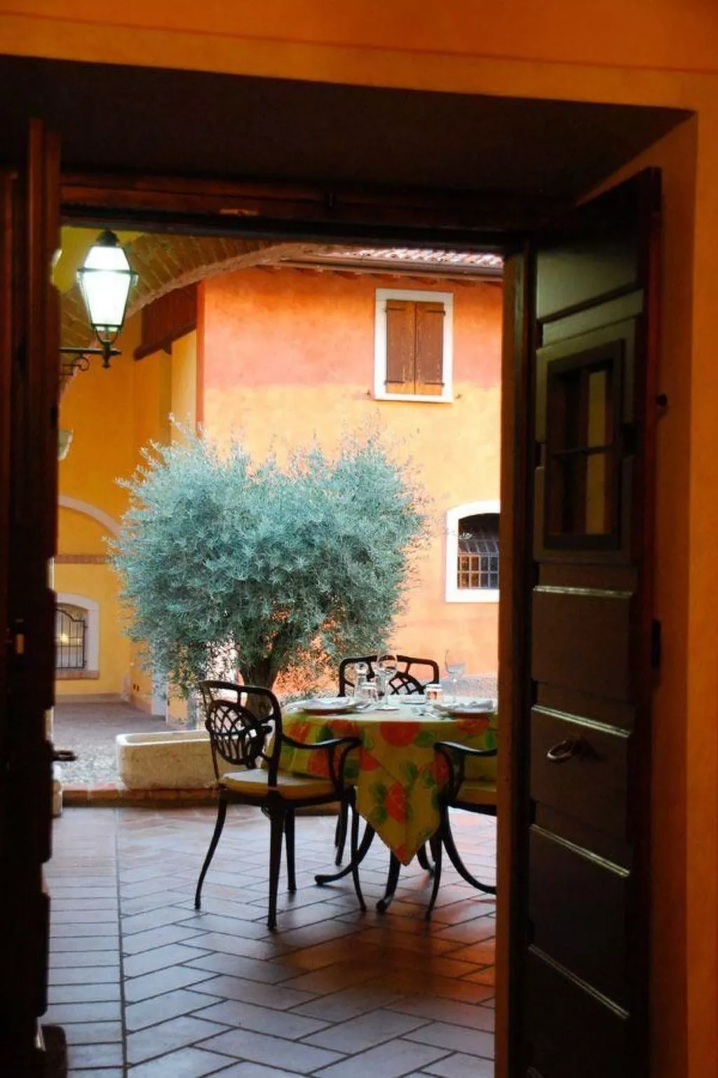 Blaues Zimmer - Buiten