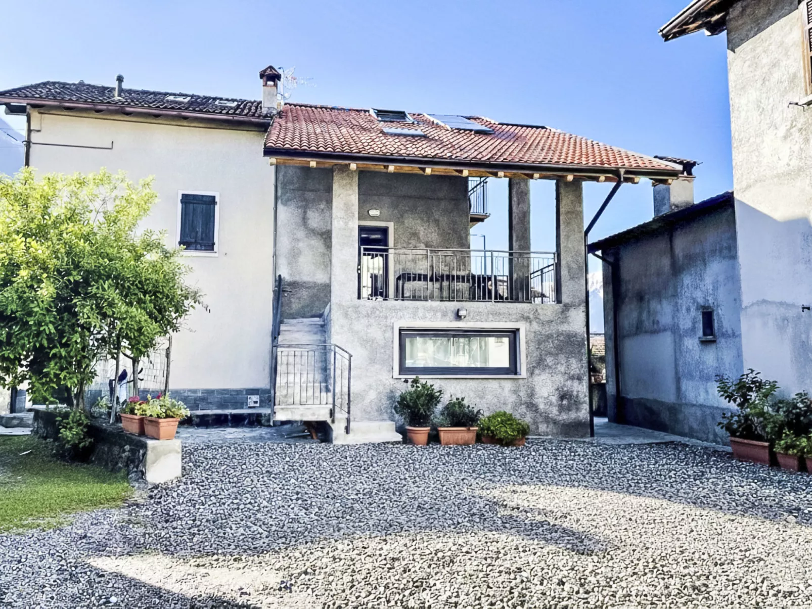 Alture e Riflessi - Buiten