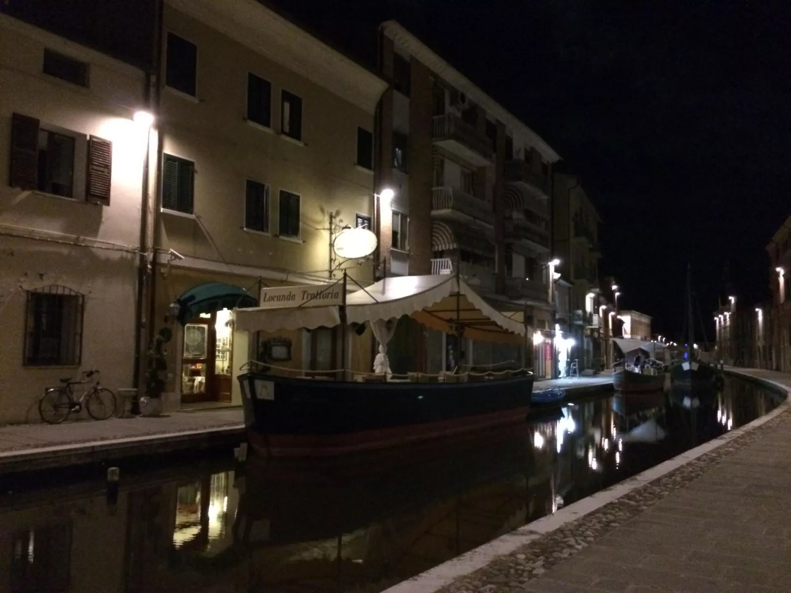 Gewächshaus im Erdgeschoss, 2 Gärten - Buiten