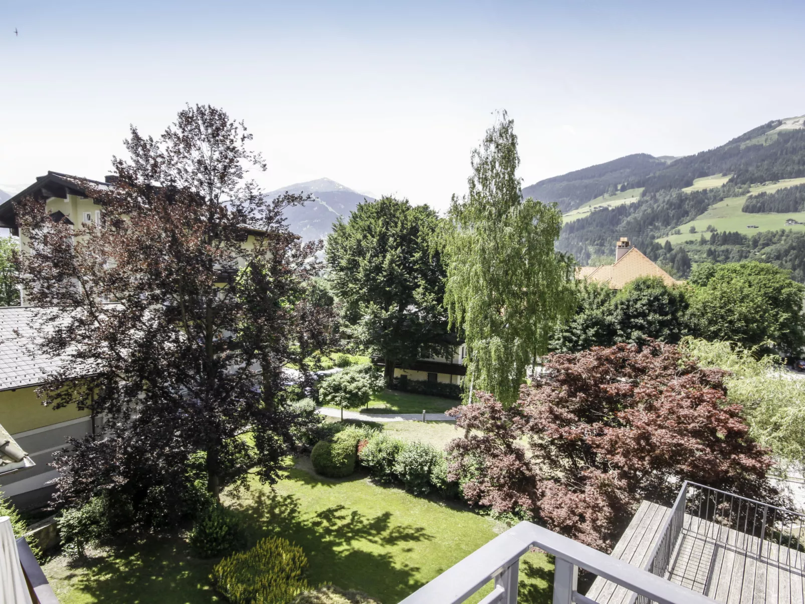 Dr. Adler Top 2 - Buiten