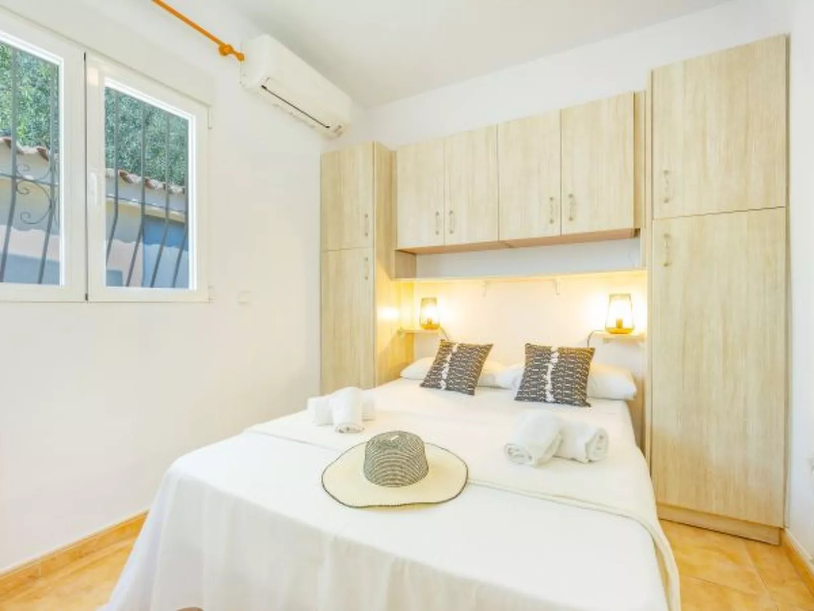 Villa Inia - PlusHolidays - Image-tags.info