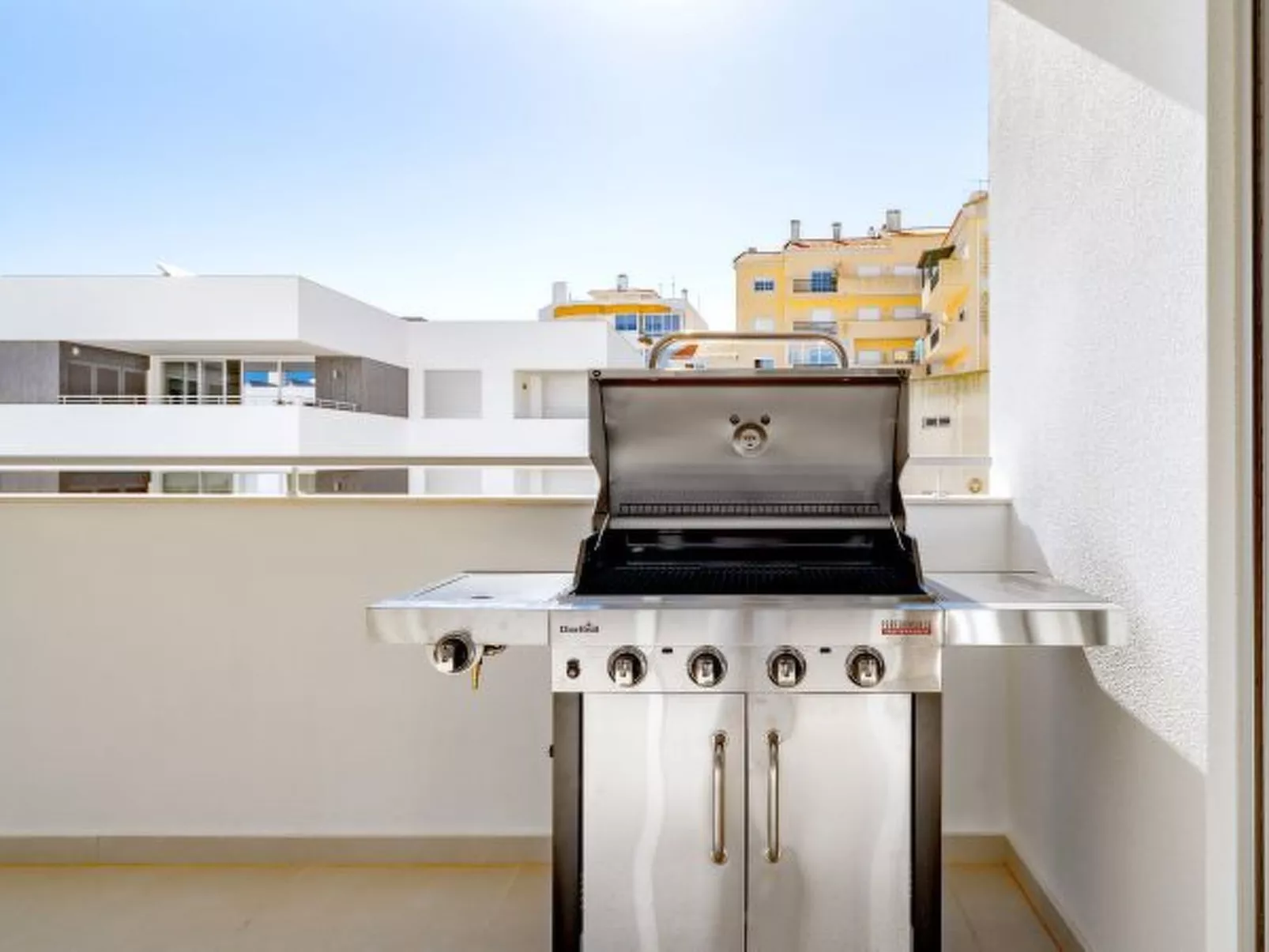 Lagos town centre apartment - Buiten