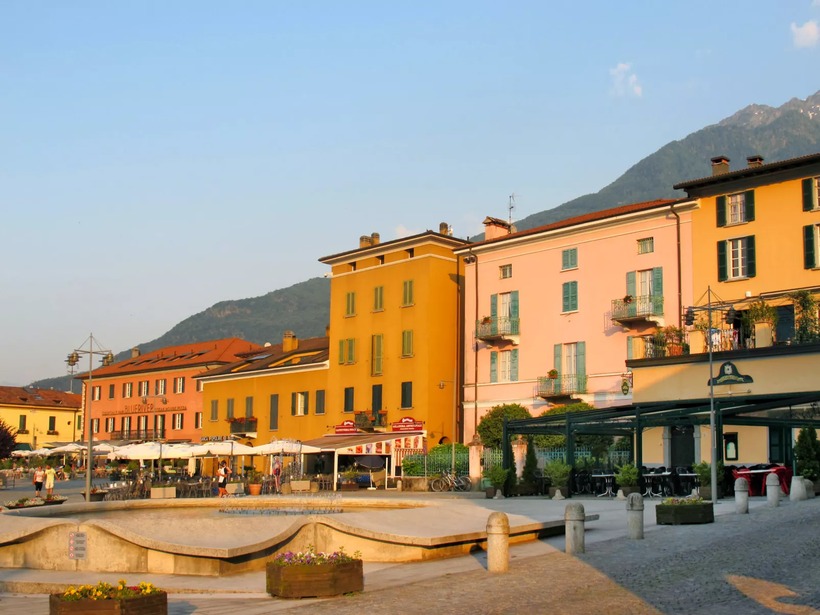 Alture e Riflessi - Omgeving