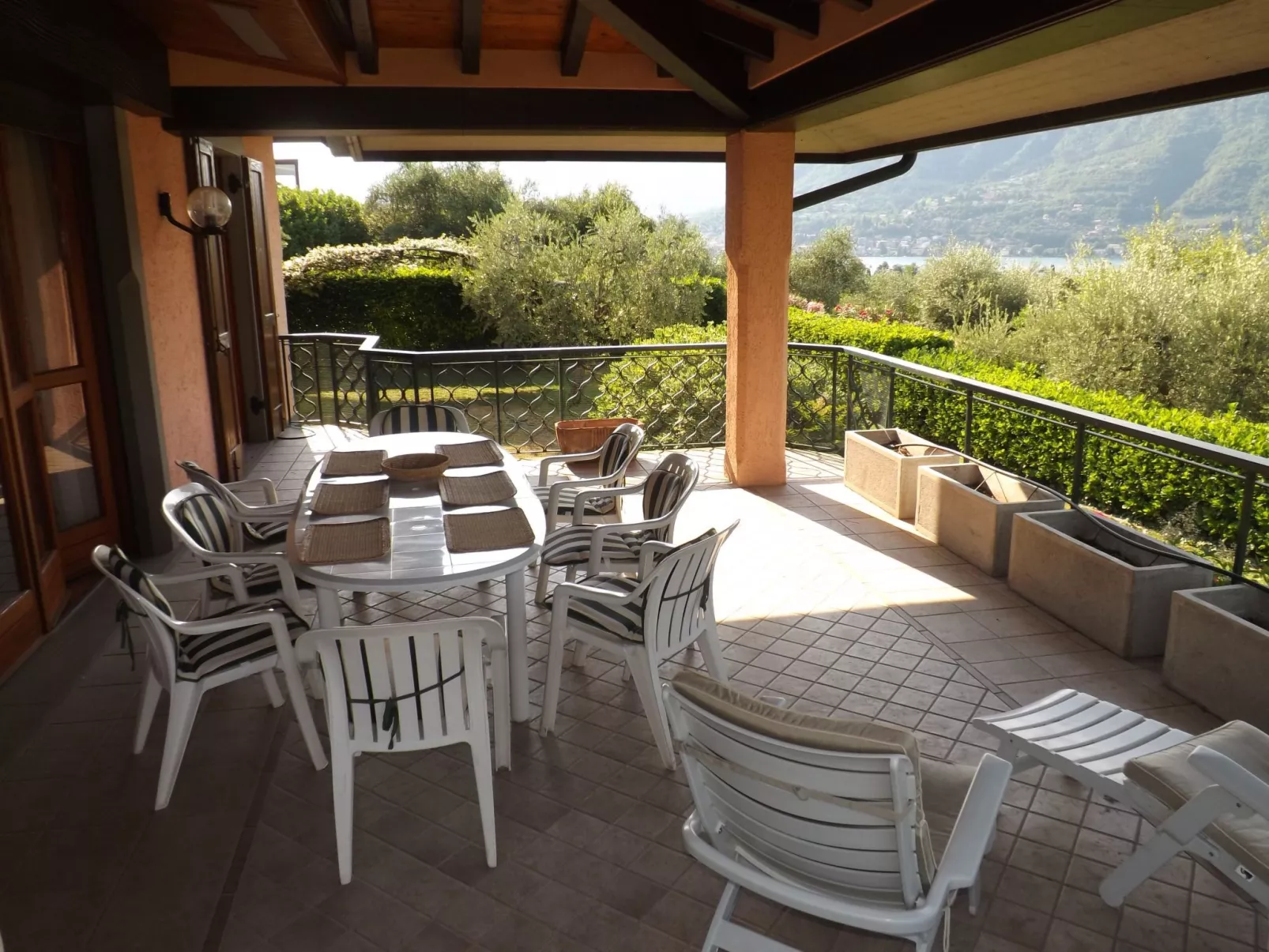 Ferienvilla 'Portese' - Buiten