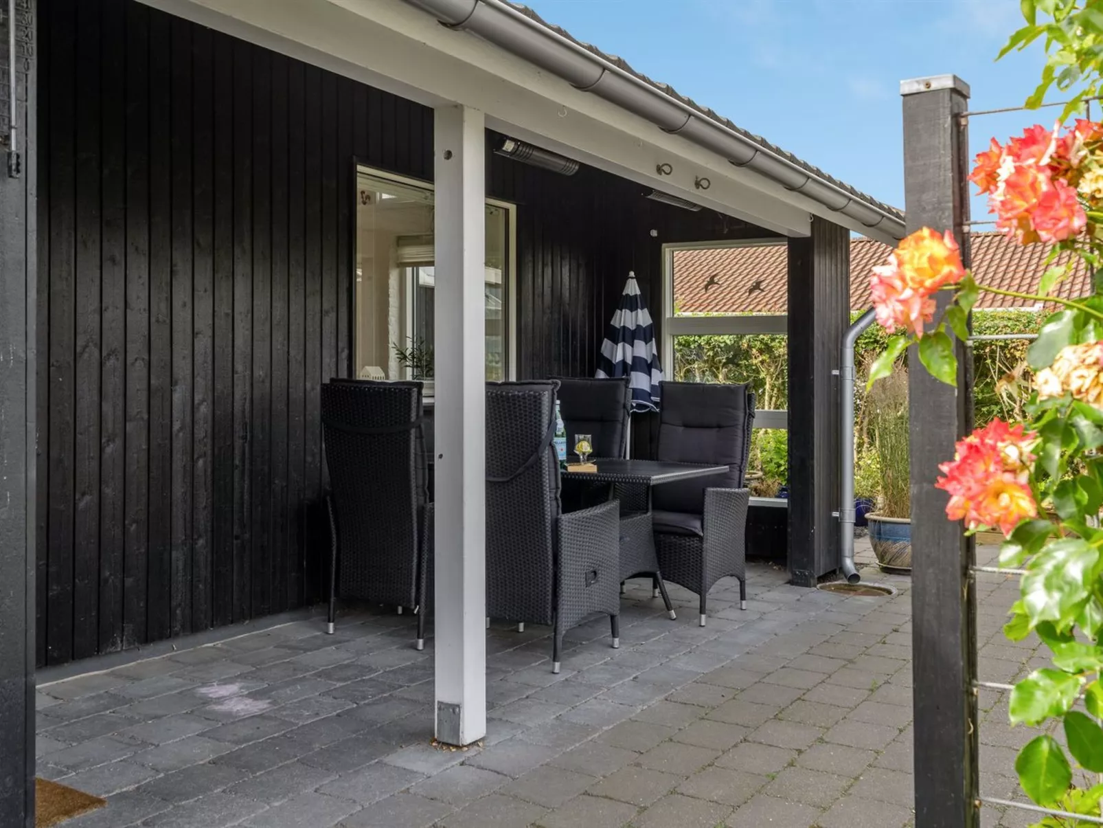 "Kei" - 75m from the sea - Buiten