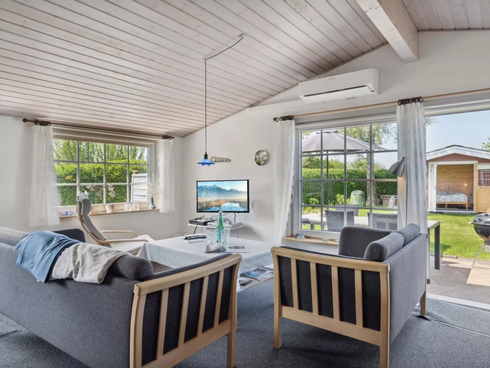 "Amy" - 150m from the sea - Binnen