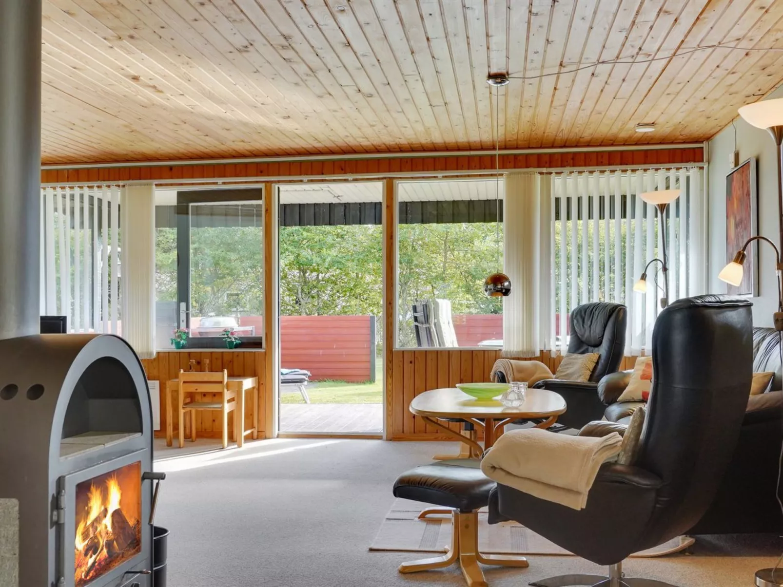 "Aswaldi" - 3.5km from the sea - Binnen