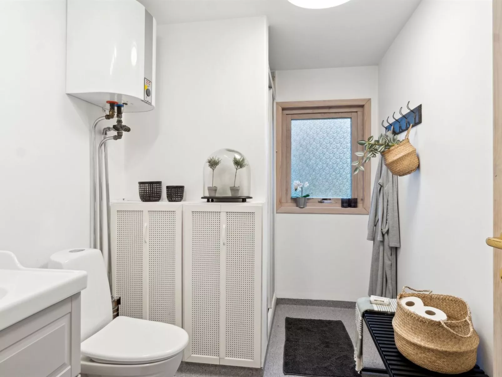 "Lavrens" - 300m from the sea - Binnen