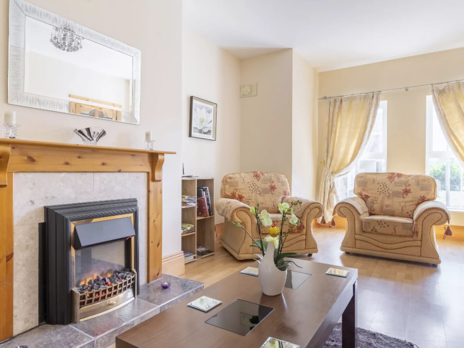 Mit eigenem Garten - Binnen