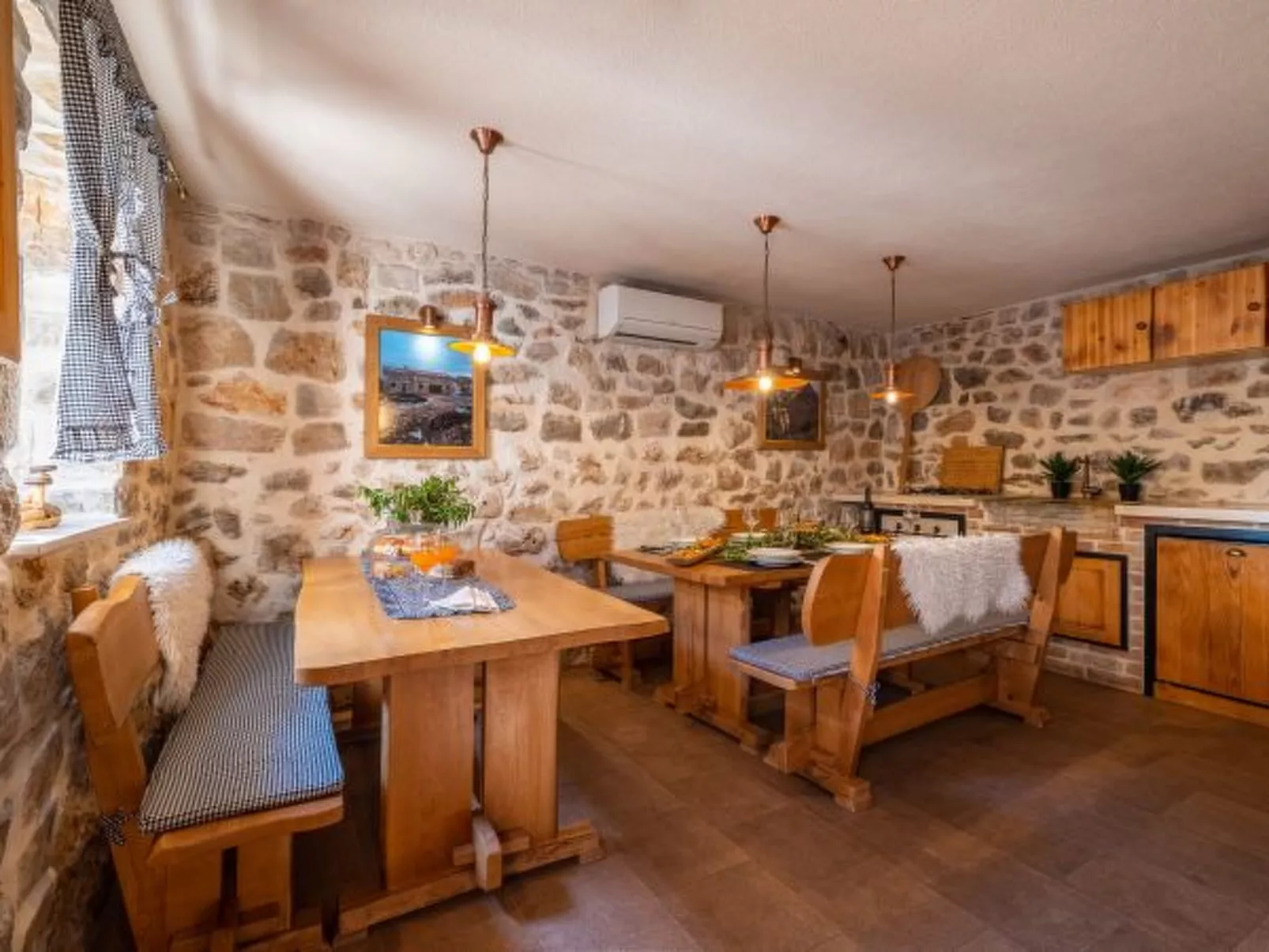 Villa Miandri with heated pool - Image-tags.info